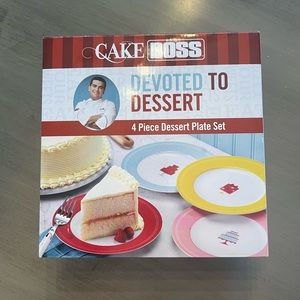 Cake Boss 4 piece dessert plate set